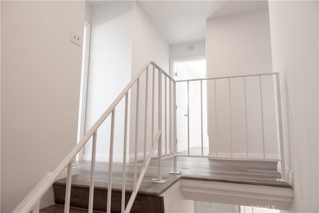 41 Scottsdale S, Carson, CA 90745 - view of stairway