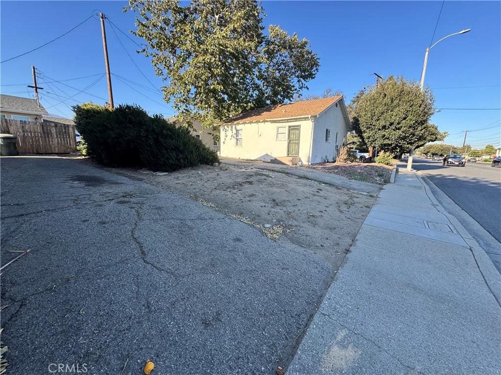 267 Olive St, Claremont, CA 91711 - view of side of property