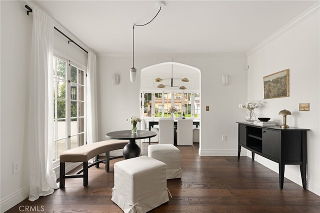 4730 Angeles Vista Blvd, View Park, CA 90043 - dining area with crown molding and wood finished floors