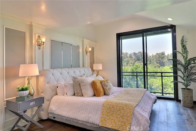 182 Denslow Ave, Los Angeles, CA 90049 - bedroom with wood finished floors, recessed lighting, and a closet
