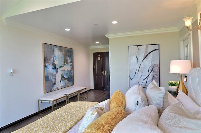 182 Denslow Ave, Los Angeles, CA 90049 - living room with wood finished floors, recessed lighting, and crown molding