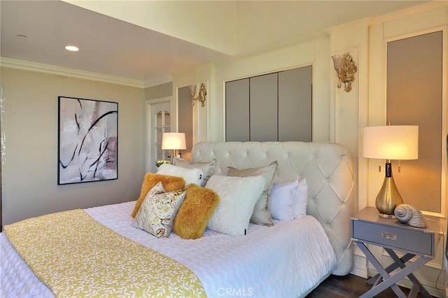 182 Denslow Ave, Los Angeles, CA 90049 - bedroom with ornamental molding, a closet, and recessed lighting