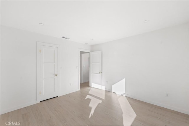611 Griffith St, San Fernando, CA 91340 - spare room with light wood-style floors and baseboards