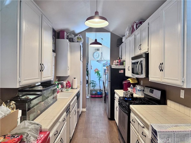 2532 W Macarthur Blvd Unit B, Santa Ana, CA 92704 - photo 11