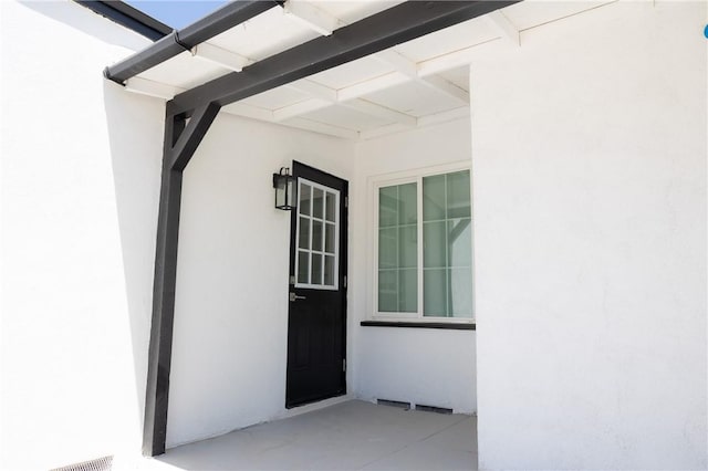 4622 Sunnyside Dr, Riverside, CA 92506 - property entrance featuring stucco siding