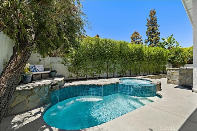 1119 Grove Ln, Newport Beach, CA 92660 - view of swimming pool with a pool with connected hot tub, a fenced backyard, and a patio