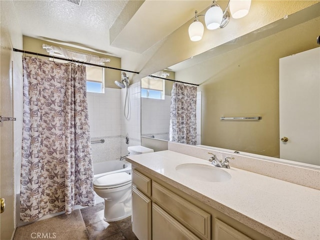 14719 Juniper St, Hesperia, CA 92345 - full bath with shower / bathtub combination with curtain and vanity