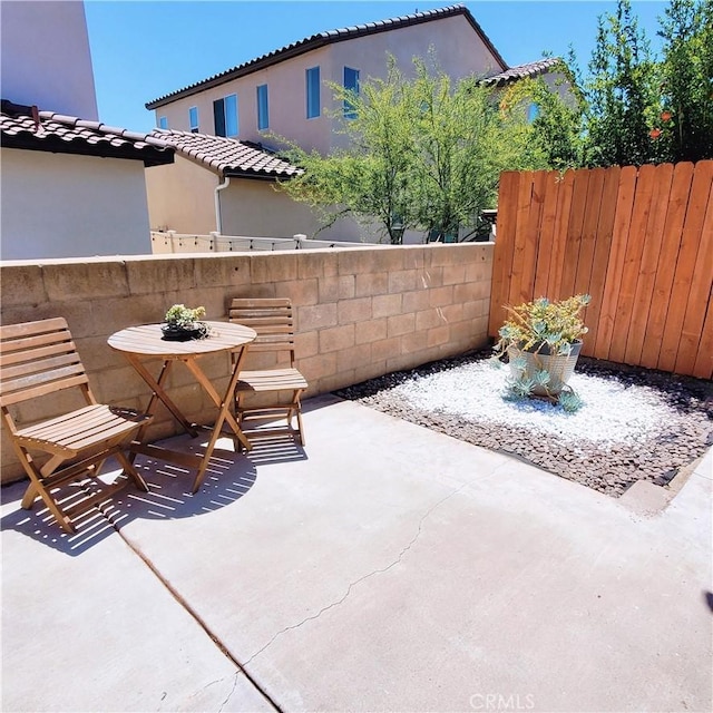 1387 Sycamore Ln, San Bernardino, CA 92408 - view of patio