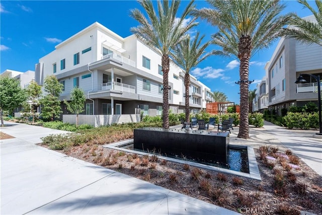 1851 S Union St Unit 10, Anaheim, CA 92805 - surrounding community with a residential view
