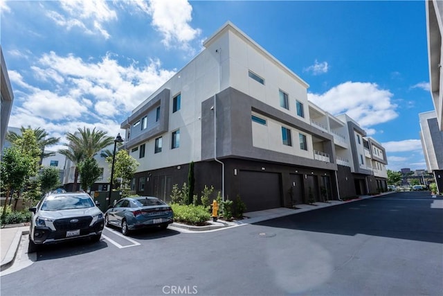 1851 S Union St Unit 10, Anaheim, CA 92805 - view of property featuring a residential view