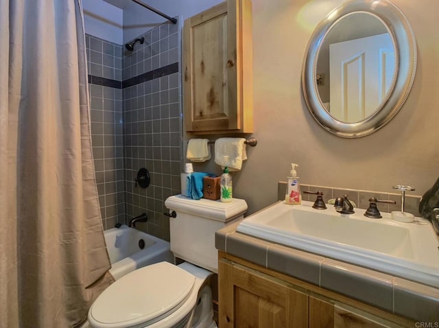 4822 Belvedere Dr, Julian, CA 92036 - bathroom with shower / bath combo and vanity