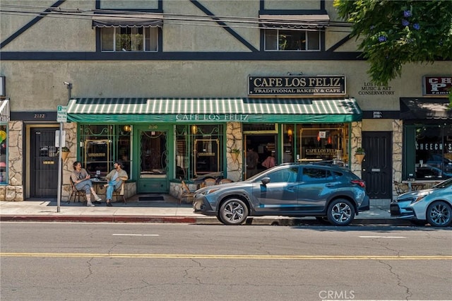2531 N Commonwealth Ave, Los Angeles, CA 90027 - view of building exterior