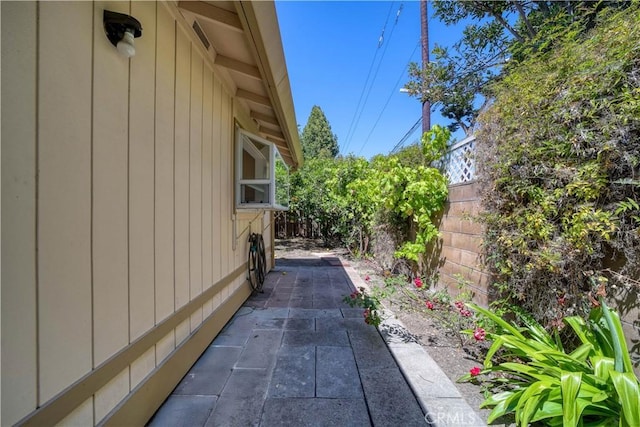 92 Mariposa Dr, San Luis Obispo, CA 93401 - view of patio / terrace