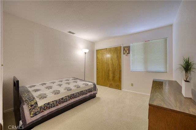 92 Mariposa Dr, San Luis Obispo, CA 93401 - carpeted bedroom featuring a closet and baseboards