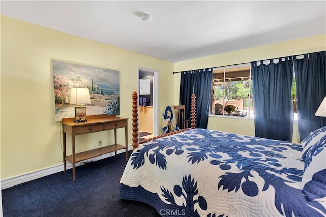 19955 Chickasaw Rd, Apple Valley, CA 92307 - bedroom with carpet flooring and baseboards