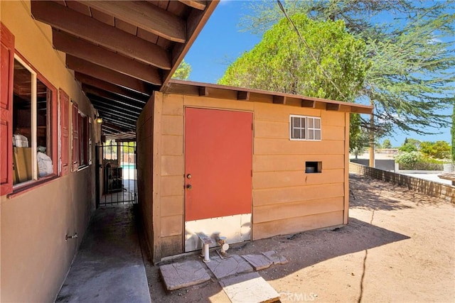 19955 Chickasaw Rd, Apple Valley, CA 92307 - view of outdoor structure