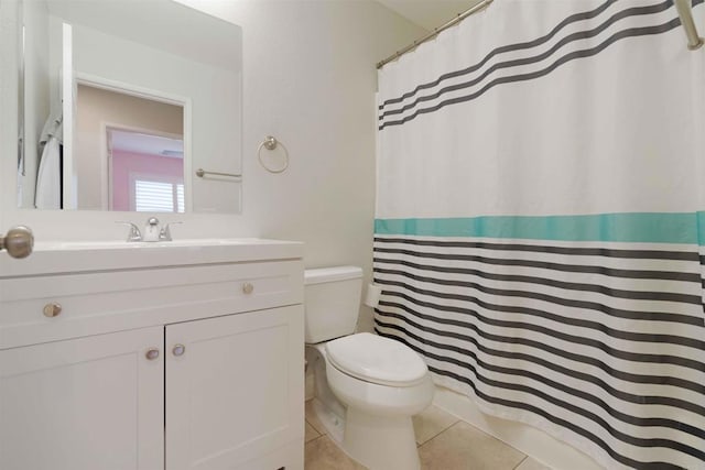 1148 Valdivia Ct, Chula Vista, CA 91910 - bathroom featuring tile patterned flooring, vanity, and a shower with curtain