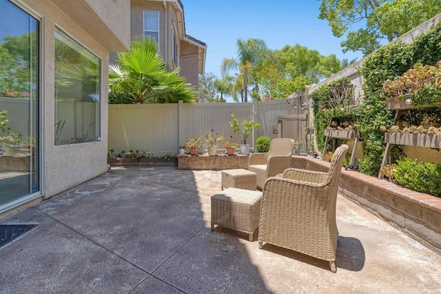 1148 Valdivia Ct, Chula Vista, CA 91910 - fenced backyard featuring a patio area