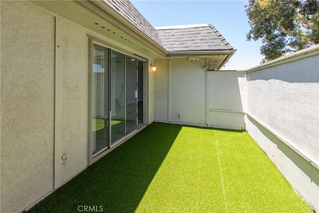 1841 Fisher Dr Unit B, Oxnard, CA 93035 - view of grassy yard