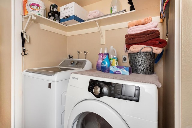836 Yankee Point Way, Oceanside, CA 92058 - washroom with washing machine and dryer