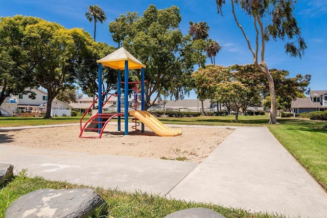 836 Yankee Point Way, Oceanside, CA 92058 - community jungle gym featuring a yard
