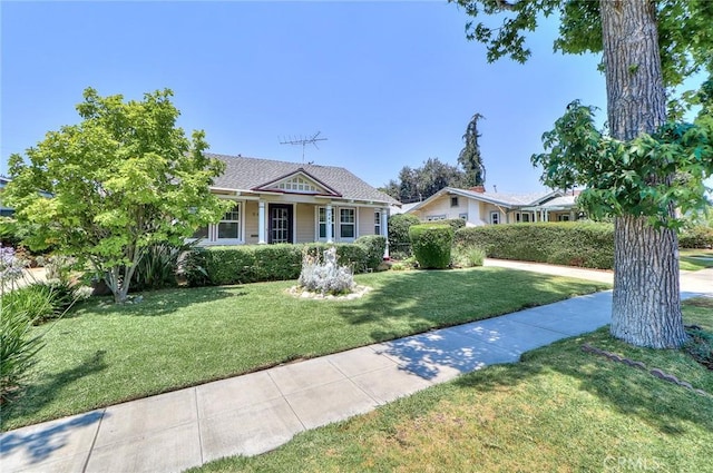 845 N Curtis Ave, Alhambra, CA 91801 - view of front facade featuring a front lawn