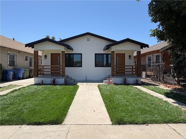 1526 W 54th St, Los Angeles, CA 90062 - bungalow-style home with stucco siding