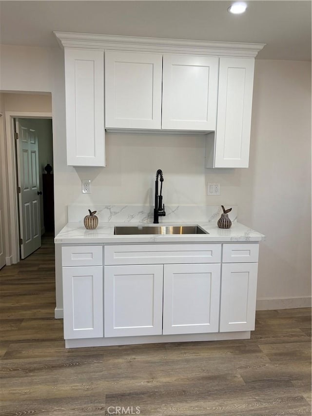 1526 W 54th St, Los Angeles, CA 90062 - kitchen with white cabinetry, dark wood-style flooring, and recessed lighting