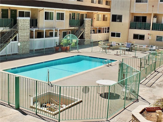 121 Sinclair Ave Unit 241, Glendale, CA 91206 - photo 12