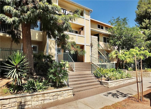 121 Sinclair Ave Unit 241, Glendale, CA 91206 - photo 1