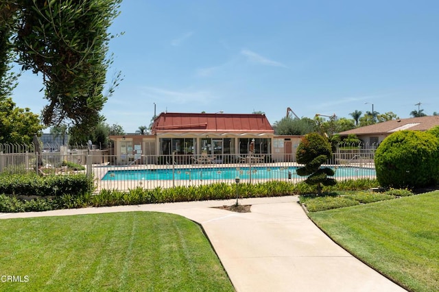 777 E Valley Blvd Unit 142, Alhambra, CA 91801 - view of community pool