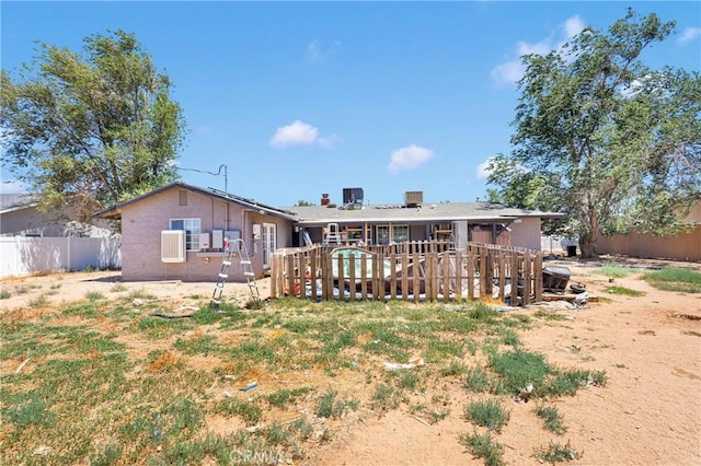 13144 Algonquin Rd, Apple Valley, CA 92308 - back of property