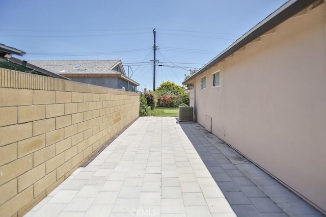 9142 Sabre Ln, Westminster, CA 92683 - photo 8