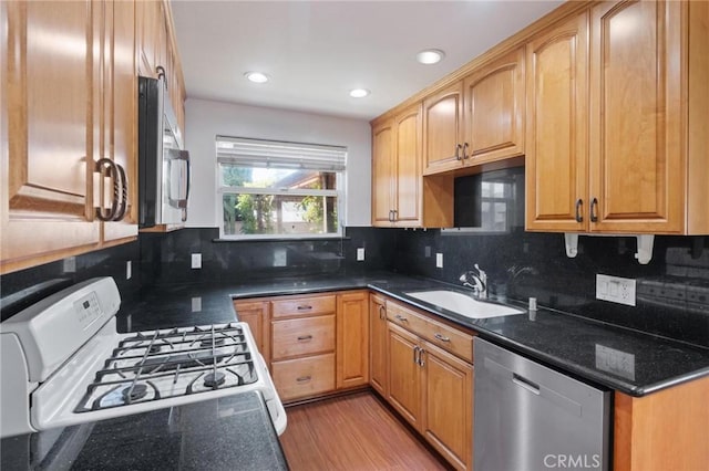 14751 Sutro Ave, Gardena, CA 90249 - photo 15