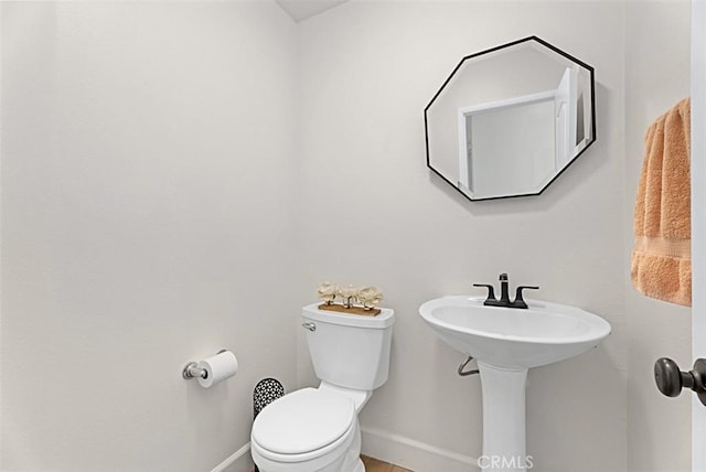 35 Colony Way, Aliso Viejo, CA 92656 - bathroom with toilet and baseboards