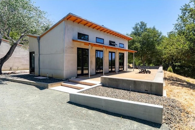 4190 Shadow Canyon Rd, Templeton, CA 93465 - rear view of property with a patio