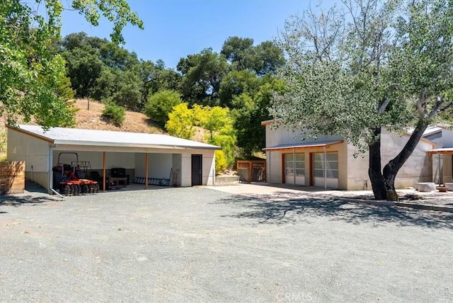 4190 Shadow Canyon Rd, Templeton, CA 93465 - view of detached garage