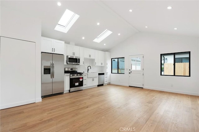 8334 Winsford Ave, Los Angeles, CA 90045 - photo 13