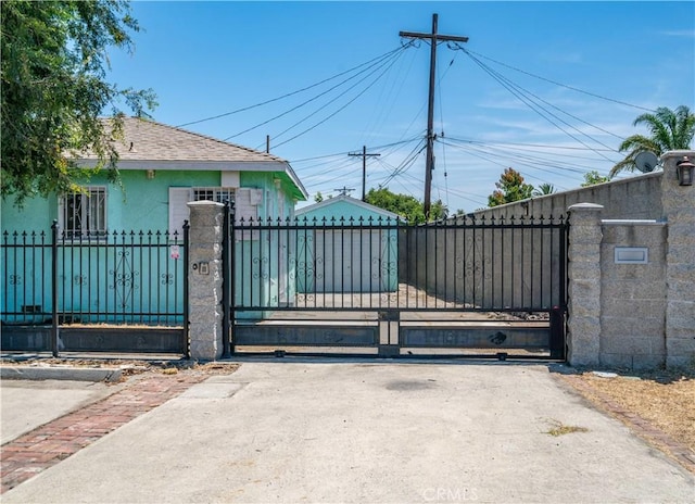 11860 Athens Way, Los Angeles, CA 90061 - gate with a fenced front yard