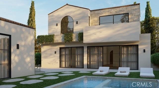 4116 Greenbush Ave, Sherman Oaks, CA 91423 - back of house with an outdoor pool and stucco siding