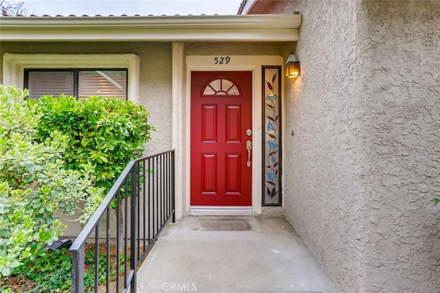 529 El Azul Cir, Oak Park, CA 91377 - doorway to property with stucco siding