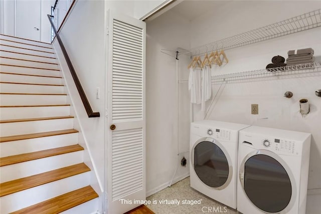 529 El Azul Cir, Oak Park, CA 91377 - washroom with separate washer and dryer and baseboards