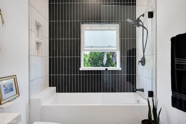 176 Saddlebow Rd, Bell Canyon, CA 91307 - full bath with shower / tub combination