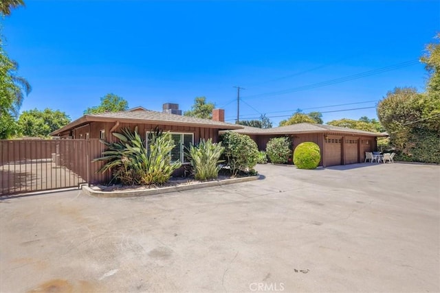 6255 Matilija Ave, Valley Glen, CA 91401 - photo 2