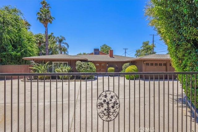 6255 Matilija Ave, Valley Glen, CA 91401 - photo 1