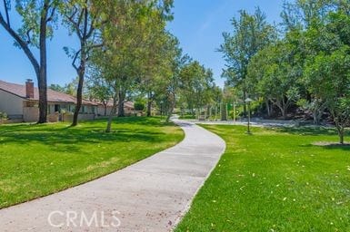 14 Featherwood, Irvine, CA 92612 - surrounding community with a yard