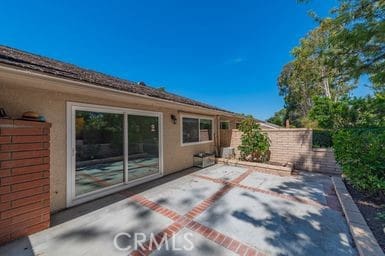 14 Featherwood, Irvine, CA 92612 - view of patio / terrace
