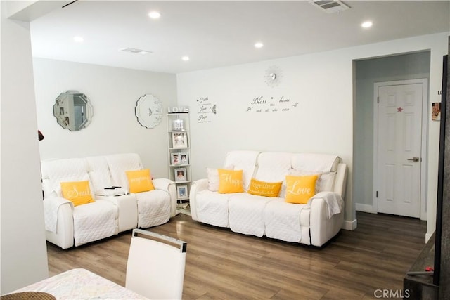 8118 Gentry Ave, North Hollywood, CA 91605 - photo 17