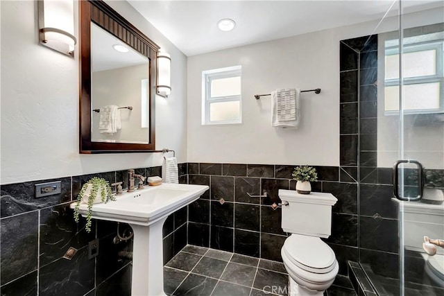 218 Covina Ave, Long Beach, CA 90803 - bathroom featuring tile walls and a stall shower