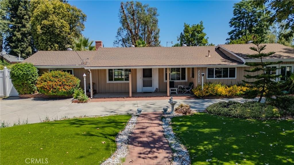 22717 Miranda St, Woodland Hills, CA 91367 - photo 1